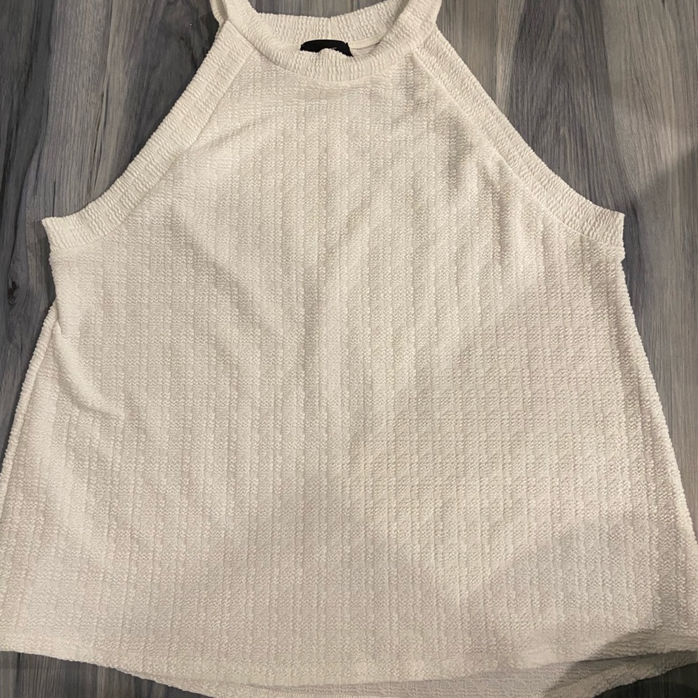 White tank!